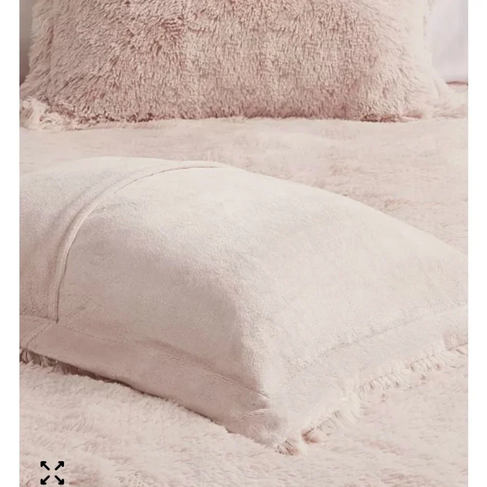 Shaggy Faux fur twin duvet cover